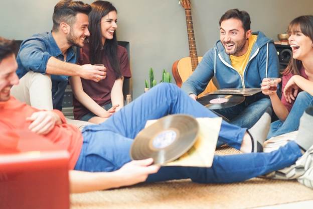 The Art of Hosting a Vinyl Listening Party for Friends The Art of Hosting a Vinyl Listening Party for Friends